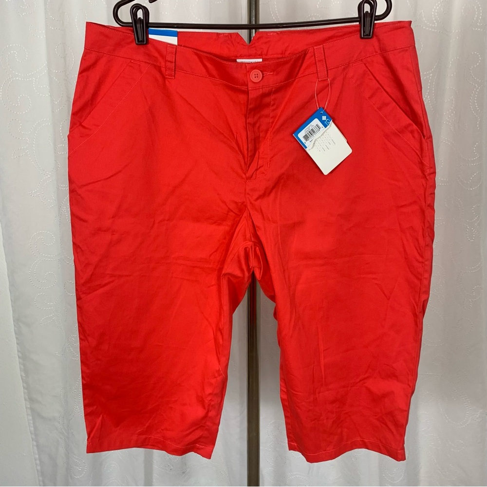 Columbia Kenzie Bermuda shorts NWT